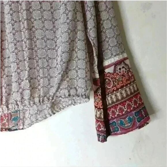 American Rag cie Bohemian Patterned Women's Top - Picture 3 of 7